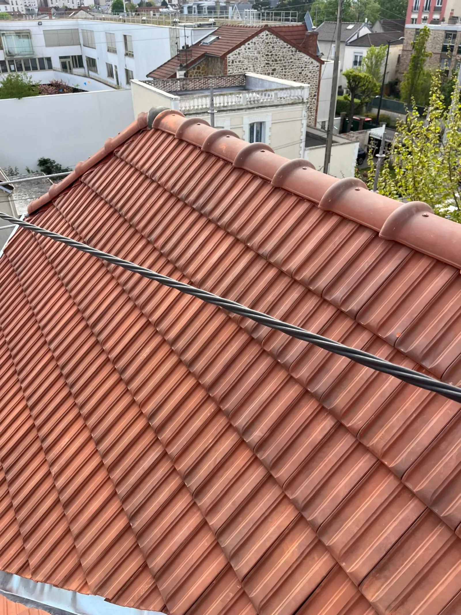 Réalisation : Toiture en tuiles neuve — Toiture tuile